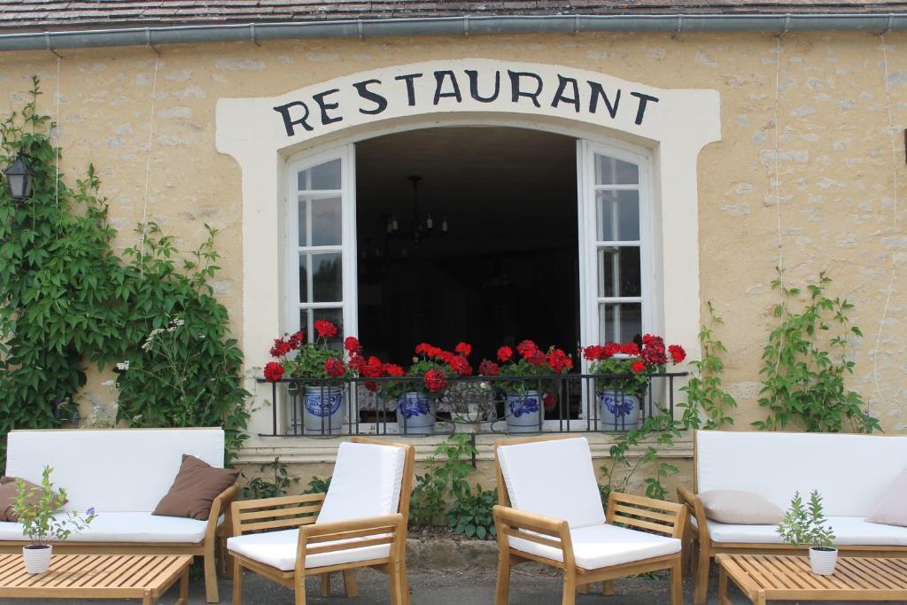 Le Barrage Hotell Mauzac-et-Grand-Castang Exteriör bild
